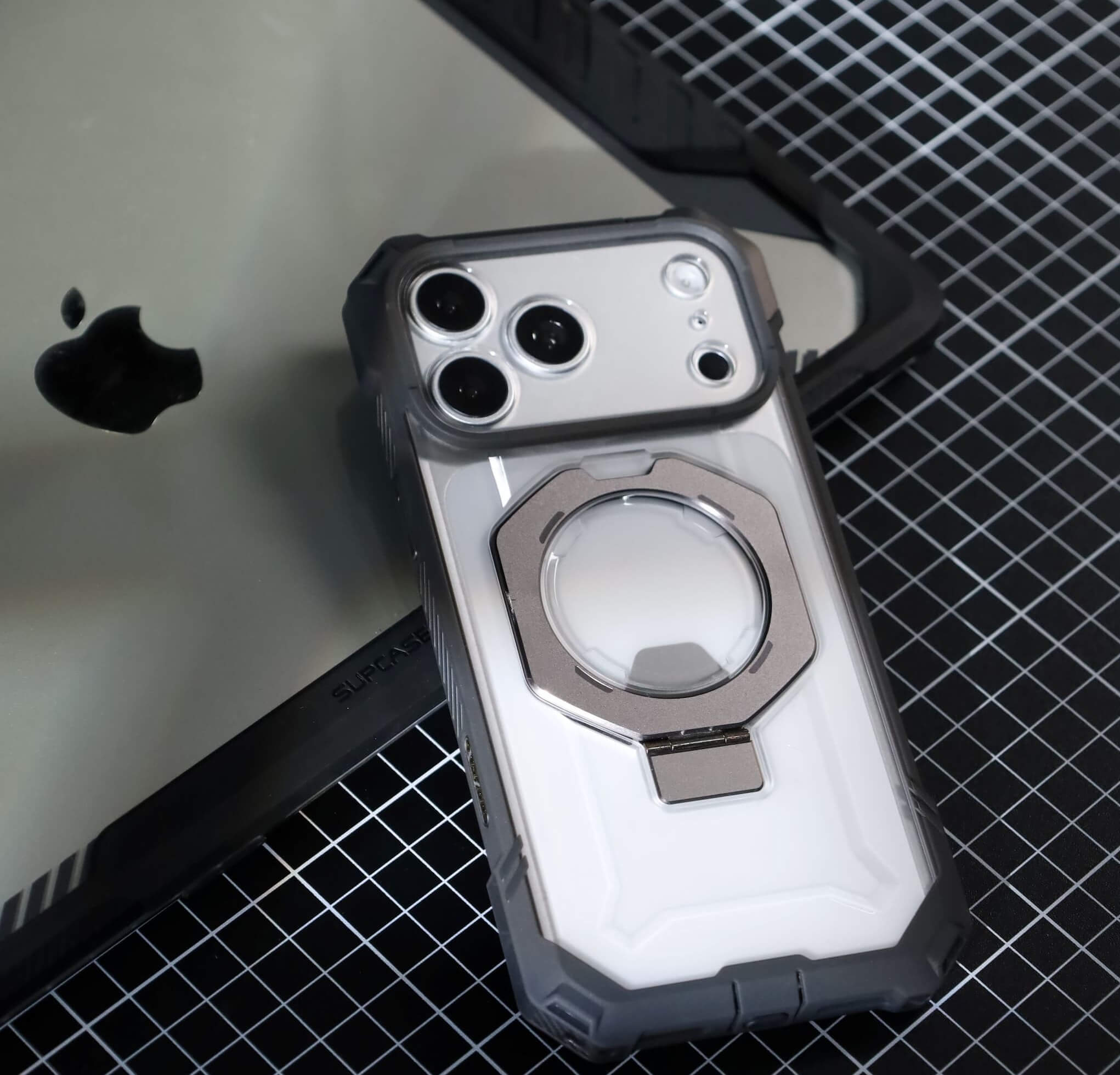 SUPCASE Screenshot